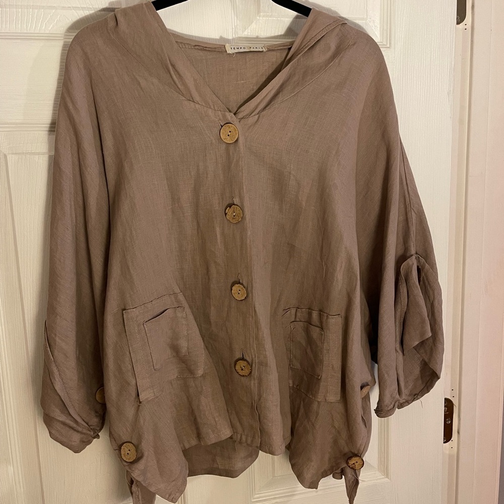 Beautiful Blouse Size Medium